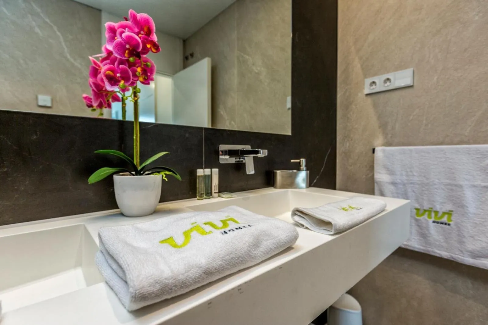 Vivi Homes - Dali Pool, Sauna, Gym & Sea View Torremolinos 0*,