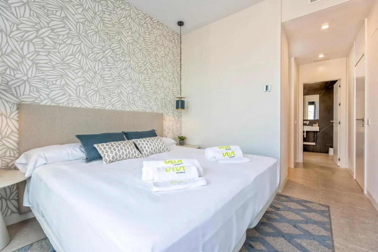 Vivi Homes - Dali Pool, Sauna, Gym & Sea View Torremolinos Apartment