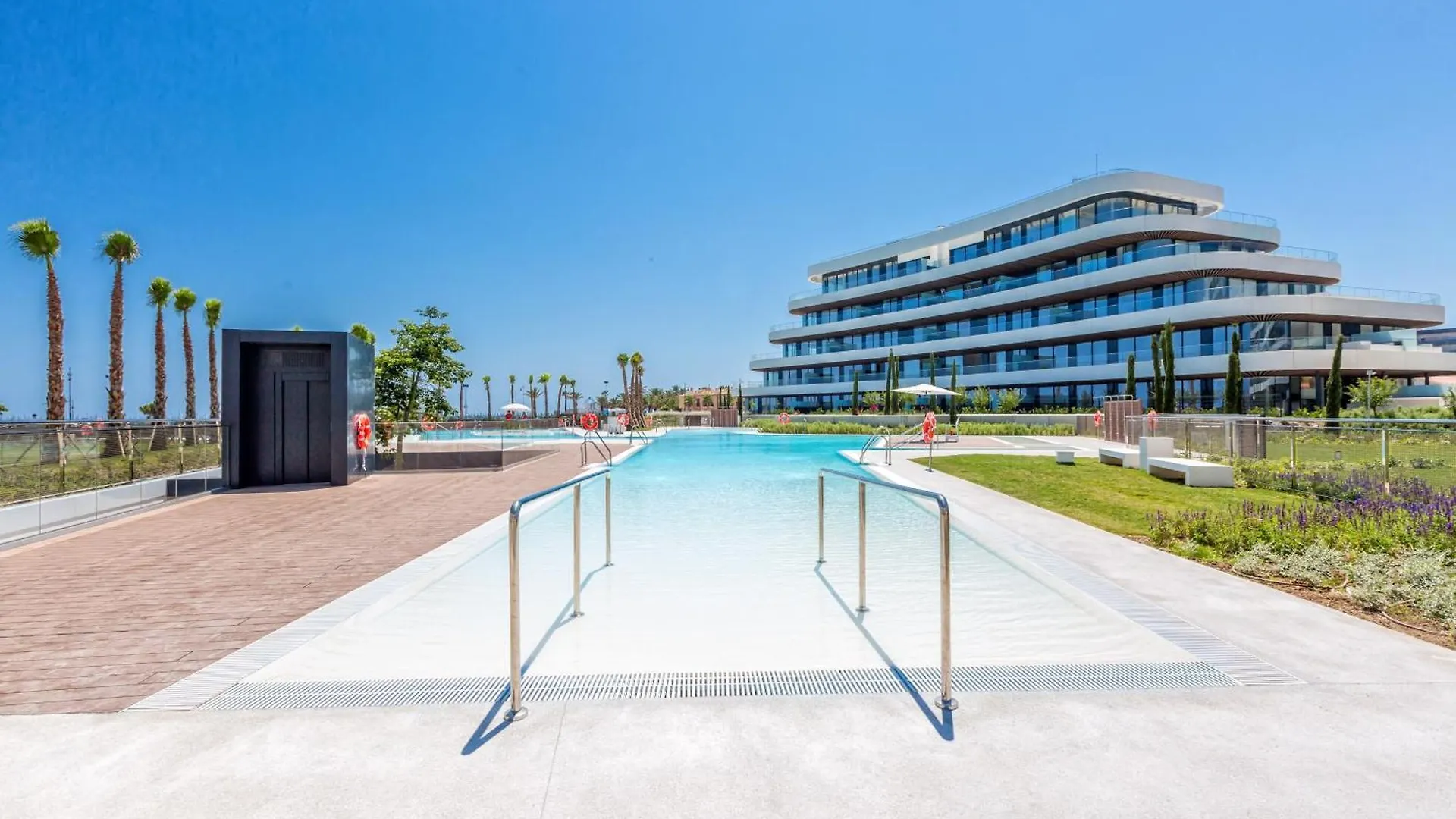 Vivi Homes - Dali Pool, Sauna, Gym & Sea View Torremolinos Spain