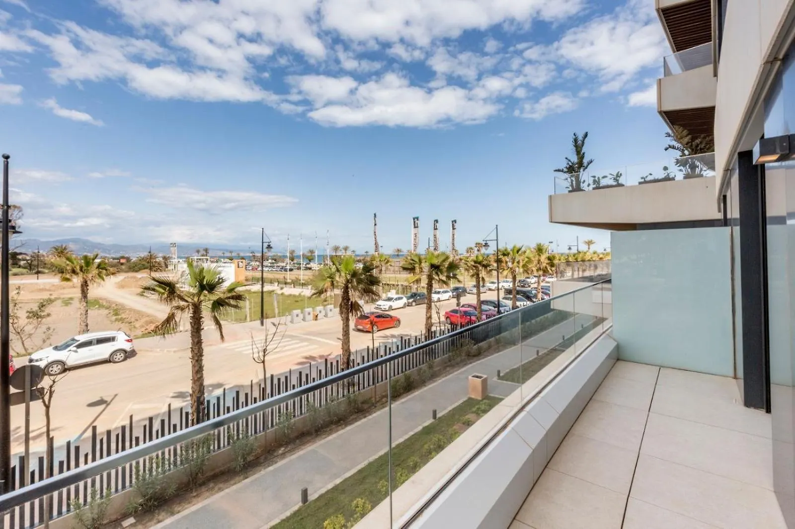 아파트 Vivi Homes - Dali Pool, Sauna, Gym & Sea View 토레몰리노스